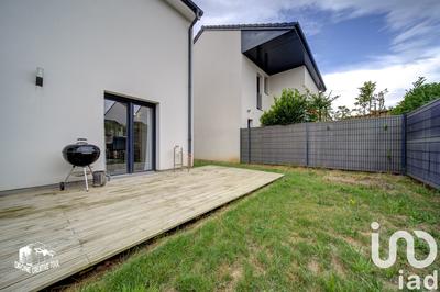 Maison - 98 m² - 4 pièces