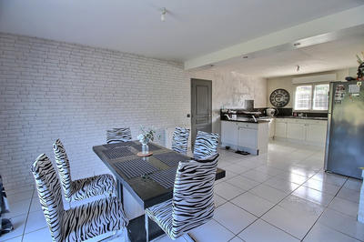 Maison - 150 m² - 6 pièces