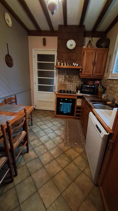 Maison - 202 m² - 6 pièces