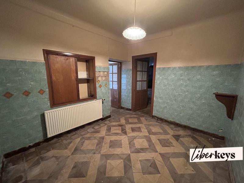 Maison - 257 m² - 7 pièces