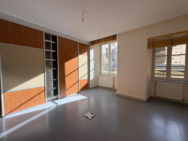 Local commercial - 263 m²