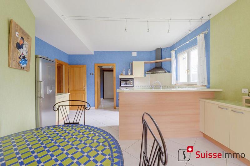 Maison - 200 m² - 7 pièces