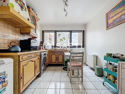 Appartement - 87 m² - 4 pièces