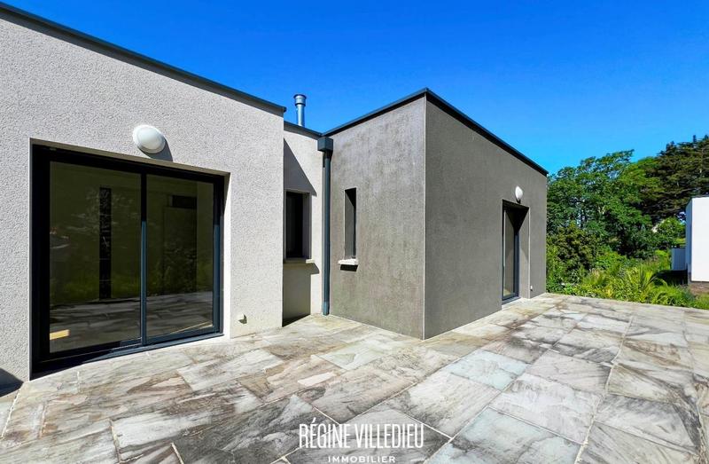 Maison - 197 m² - 5 pièces