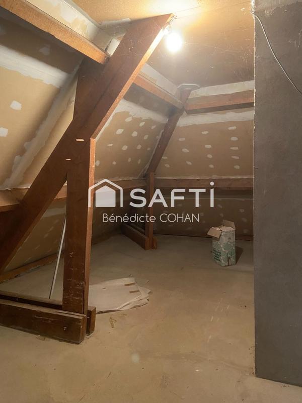 Maison - 123 m² - 6 pièces