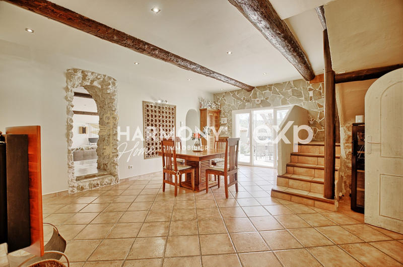 Maison - 149 m² - 5 pièces