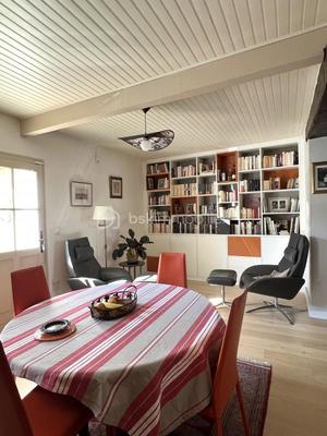 Demeure - 139 m² - 6 pièces