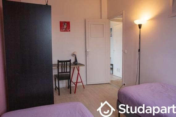 Chambre - 9 m² - 1 pièce