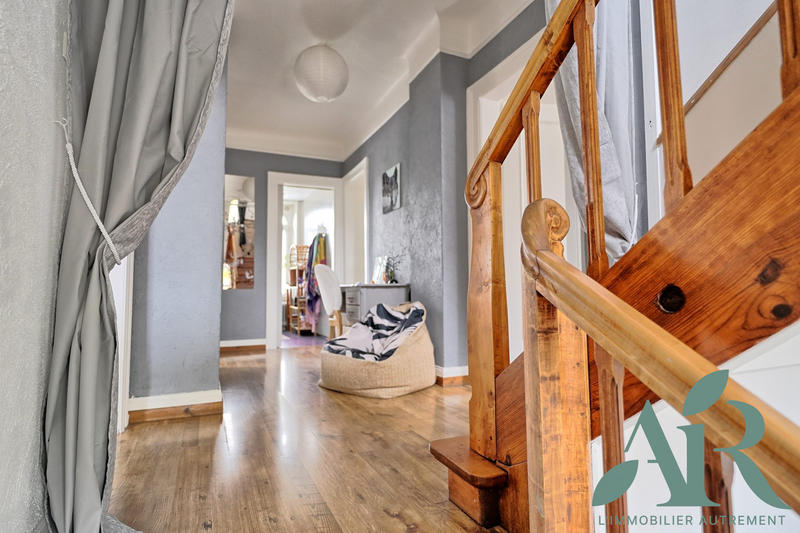 Appartement - 128 m² - 5 pièces