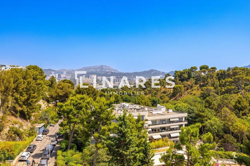 Appartement - 126 m² - 5 pièces