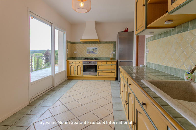 Maison - 115 m² - 4 pièces