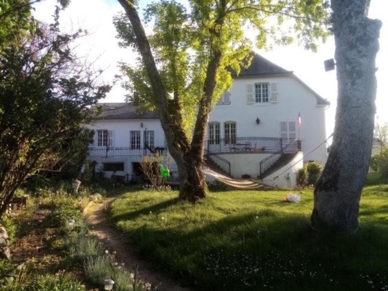 Maison de maîtres - 316 m² - 11 pièces