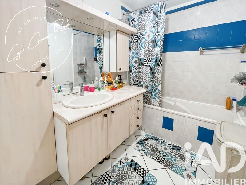 Appartement - 84 m² - 4 pièces