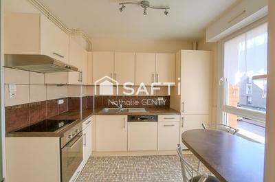 Appartement - 80 m² - 3 pièces