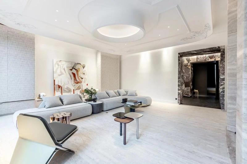 Appartement - 260 m² - 6 pièces