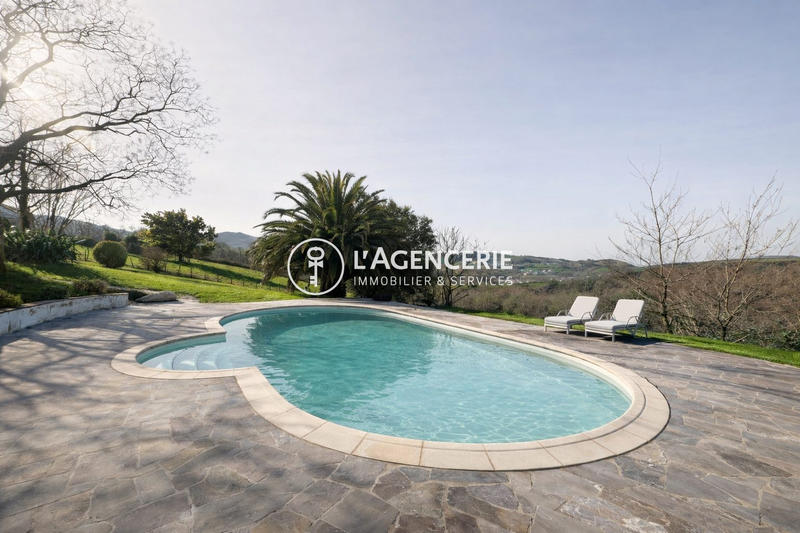 Maison - 133 m² - 5 pièces