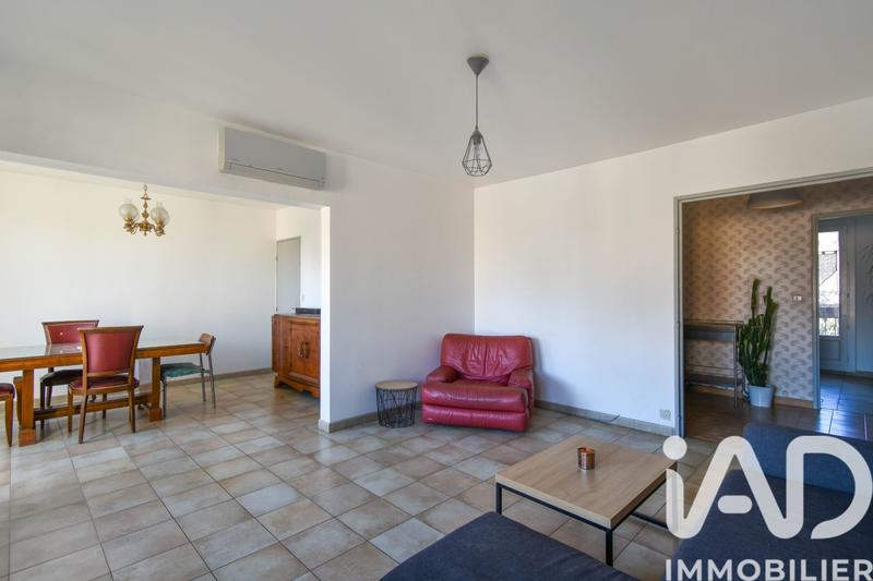 Appartement - 96 m² - 5 pièces