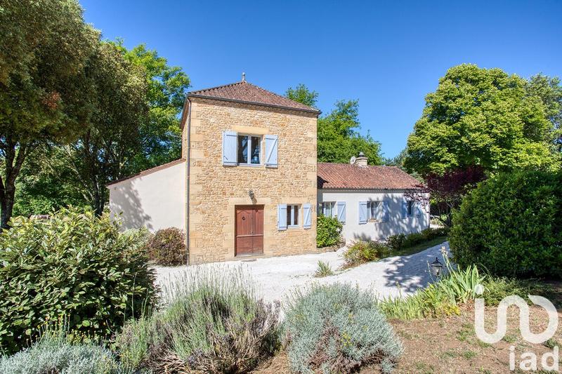 Maison - 158 m² - 4 pièces