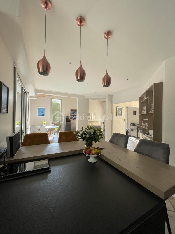 Maison d'architecte - 159 m² - 7 pièces