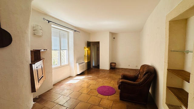 Maison - 180 m² - 9 pièces