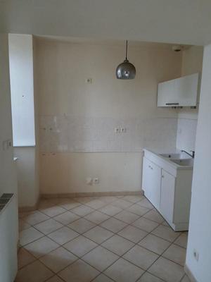 Appartement - 85 m² - 3 pièces