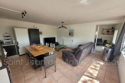 Maison - 148 m² - 7 pièces