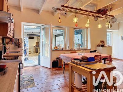 Maison - 120 m² - 7 pièces