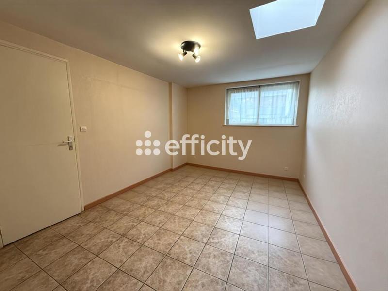 Immeuble - 139 m² - 7 pièces