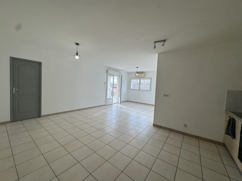 Appartement - 75 m² - 3 pièces