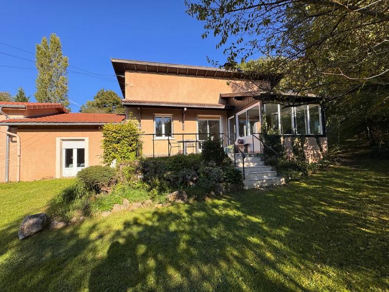 Maison - 161 m² - 6 pièces