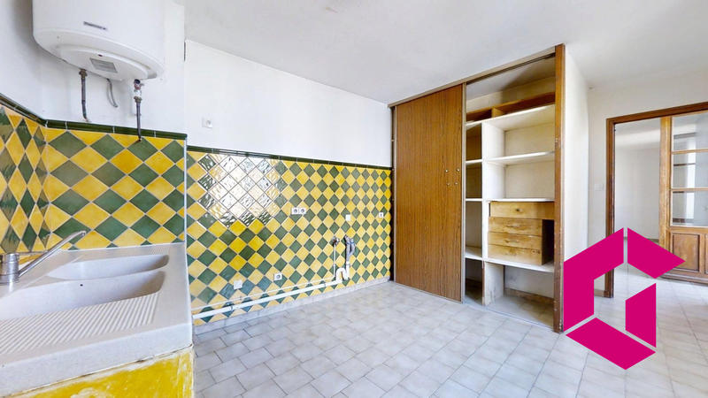 Appartement - 121 m² - 5 pièces