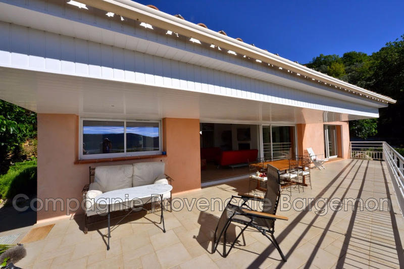 Villa - 180 m² - 7 pièces