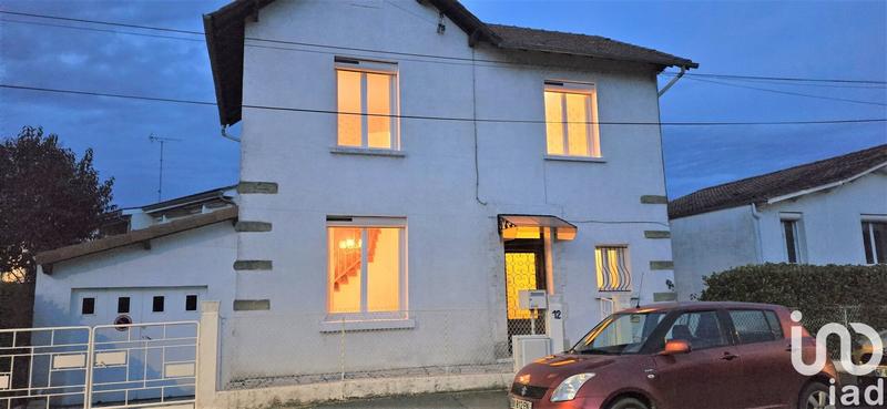 Maison - 90 m² - 5 pièces