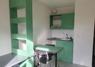 Studio - 18 m² - 1 pièce