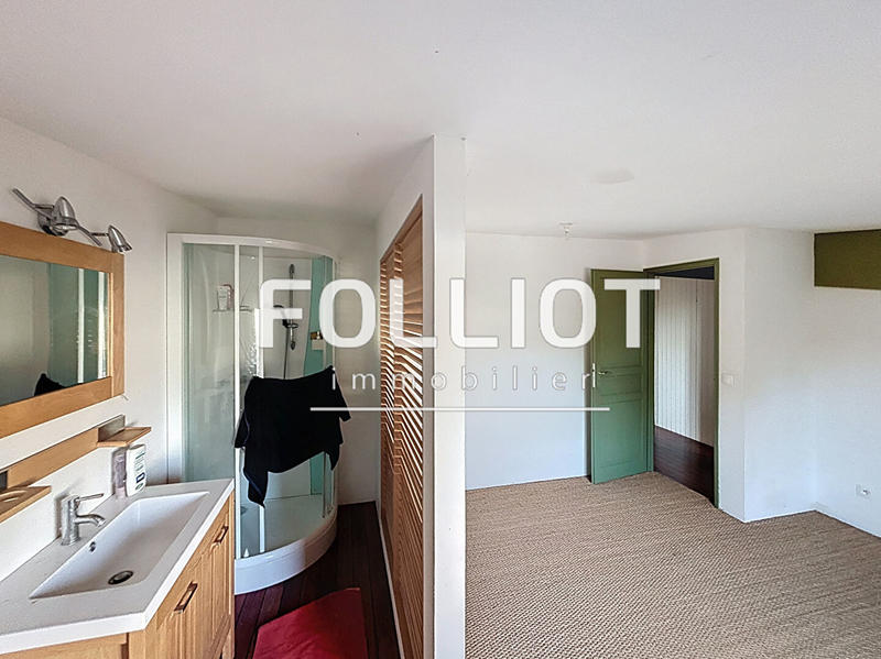 Local d'activité / Entrepôt - 380 m² - 5 pièces