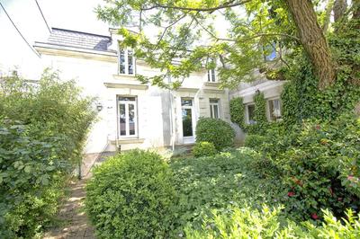 Maison - 152 m² - 6 pièces