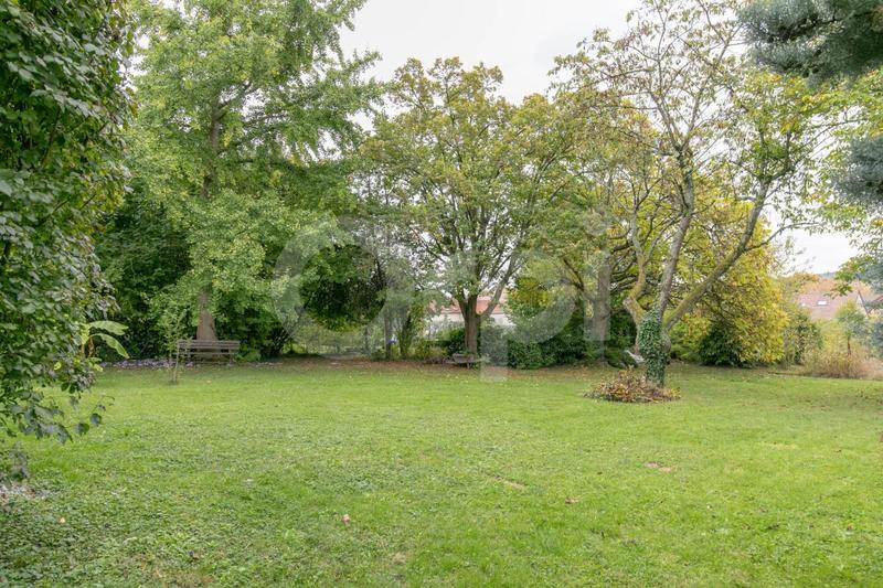 Maison - 170 m² - 6 pièces