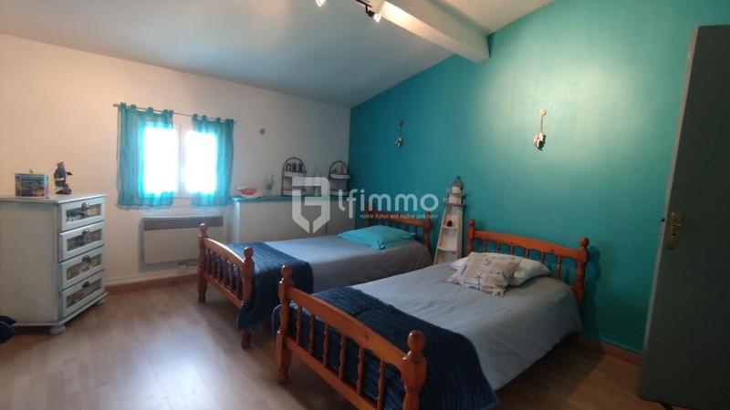 Moulin - 380 m² - 12 pièces