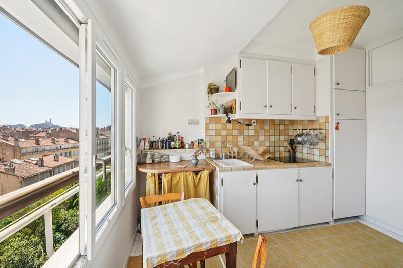 Immeuble - 340 m² - 14 pièces