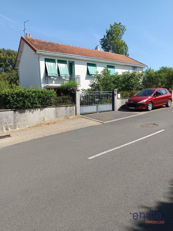 Maison - 67 m² - 5 pièces