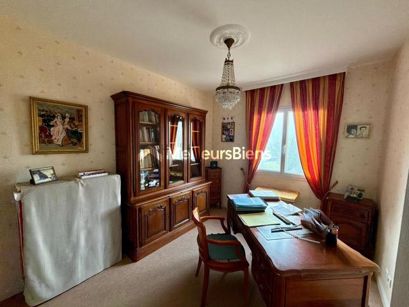 Pavillon - 105 m² - 5 pièces