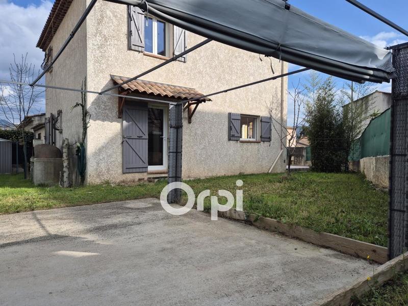 Villa - 101 m² - 4 pièces