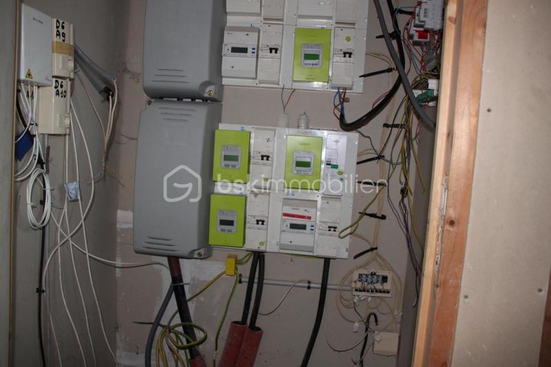 Immeuble - 1 594 m² - 45 pièces