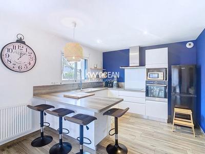 Maison - 75 m² - 5 pièces