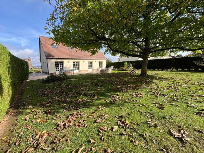 Maison - 130 m² - 8 pièces