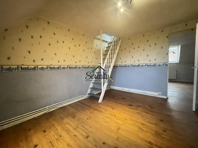 Maison - 83 m² - 5 pièces