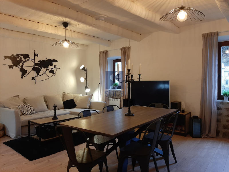 Maison - 71 m² - 6 pièces