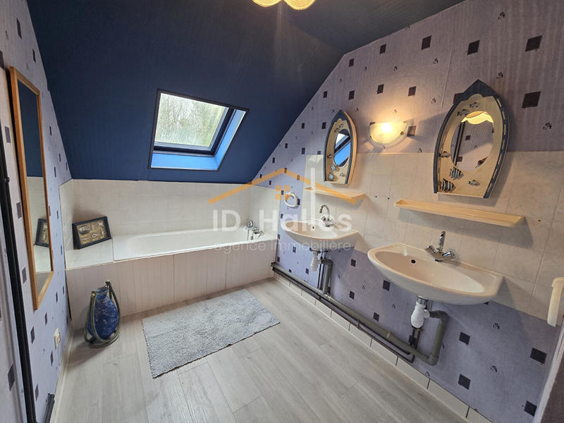 Longère - 179 m² - 6 pièces