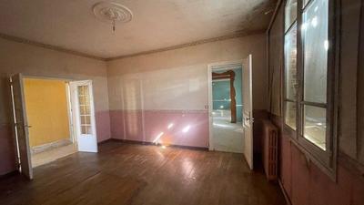 Maison - 143 m² - 7 pièces