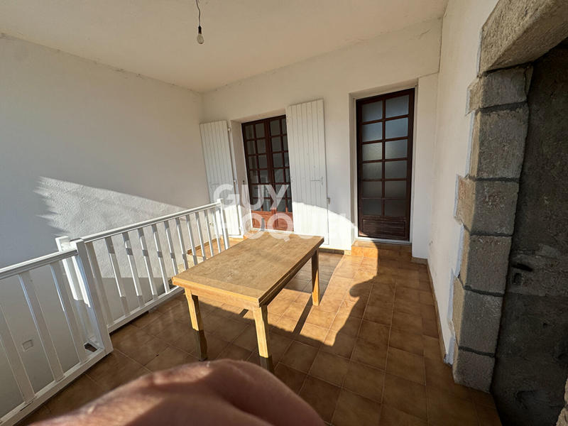 Maison - 400 m² - 9 pièces